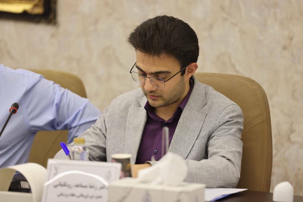 مساعد: افزایش ظرفیت علوم پزشکی بدون زیرساخت، سلامت مردم را تهدید میکند