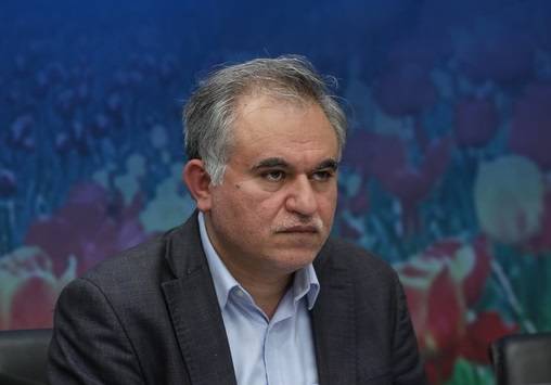 تأمین دارو تابع منافع یک بنگاه خاص نیست؛ معیار سازمان غذا و دارو، سلامت و دسترسی پایدار بیماران است