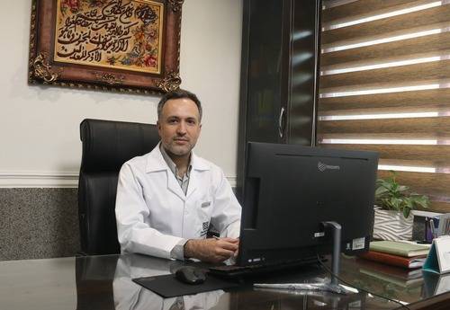 مدیر داروخانه شبانهروزی ۱۳ آبان: بحران نقدینگی مهمترین چالش زنجیره دارو است