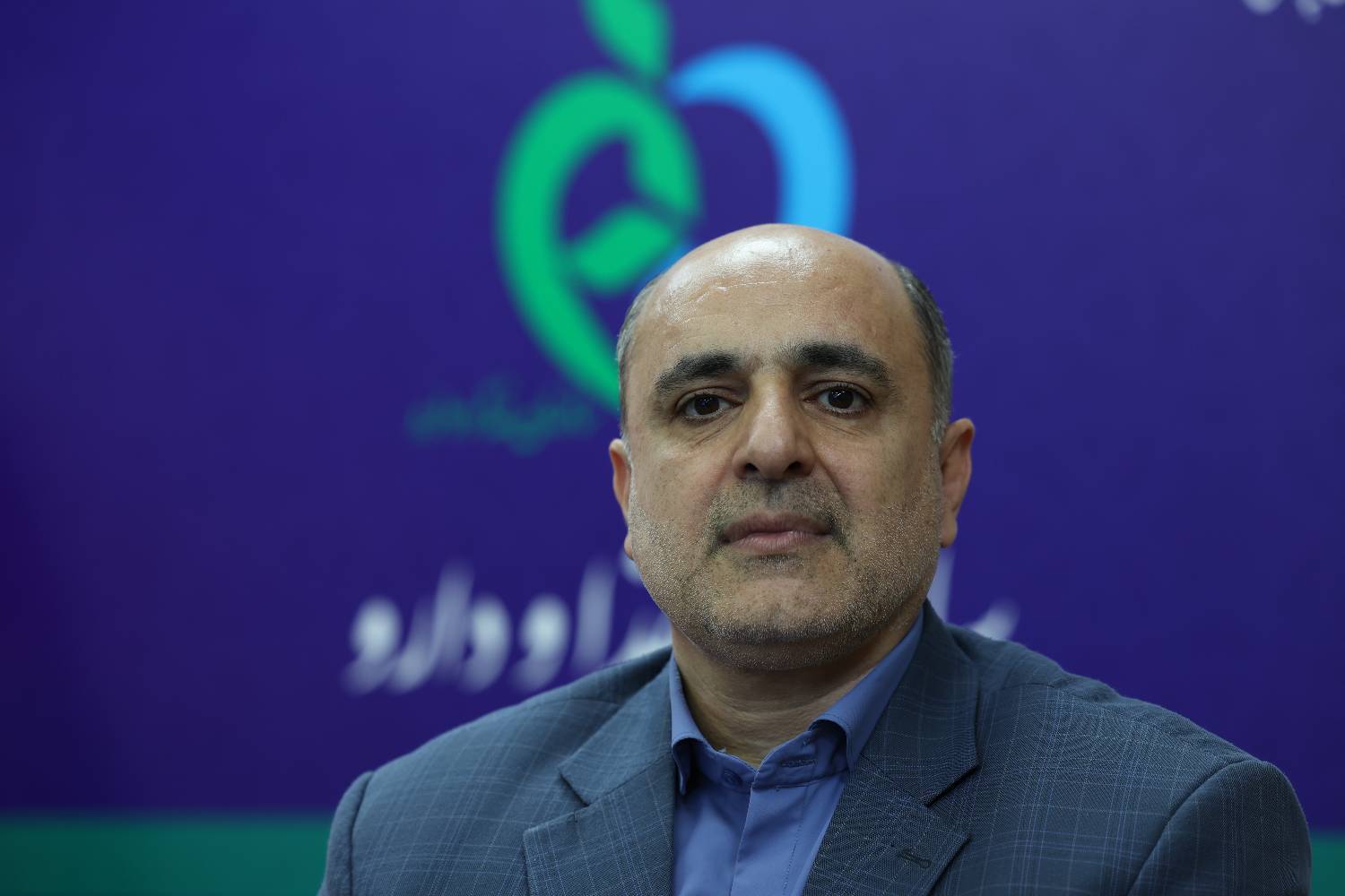 مدیرکل حراست سازمان غذا و دارو از پایش مستمر تعارض منافع در این سازمان خبر داد و گفت: وضعیت عضویت مدیران، کارشناسان و کارکنان در هیئتمدیره و سهامداری شرکتها هر شش ماه یکبار و با رعایت حدود و ضوابط قانونی بررسی میشود.