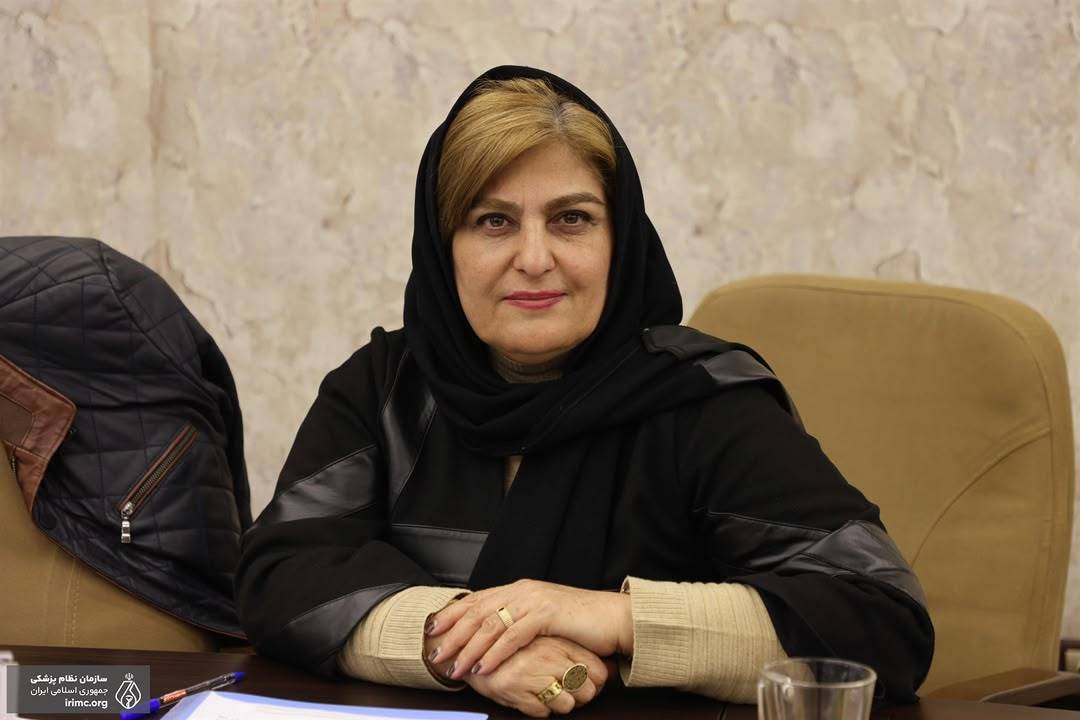 عضو سابق شورای عالی نظام پزشکی: اعتماد مردم سرمایه ارزشمند جامعه پزشکی است
